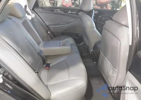 2013 Hyundai Sonata Limited z USA, uszkodzony, nr VIN 5NPEC4AC6DH642552